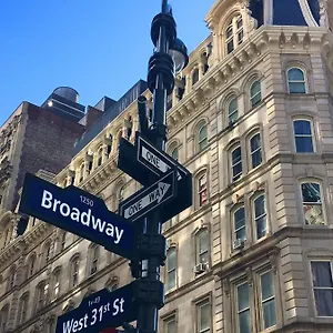Nyc Empire Apartment