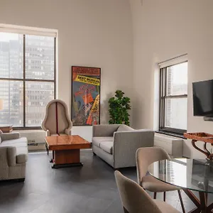The Manhattan Club Ξενοδοχείο